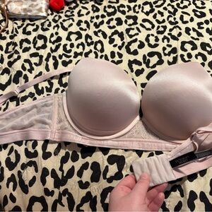 Victoria's Secret Blush Pink Lace Bra